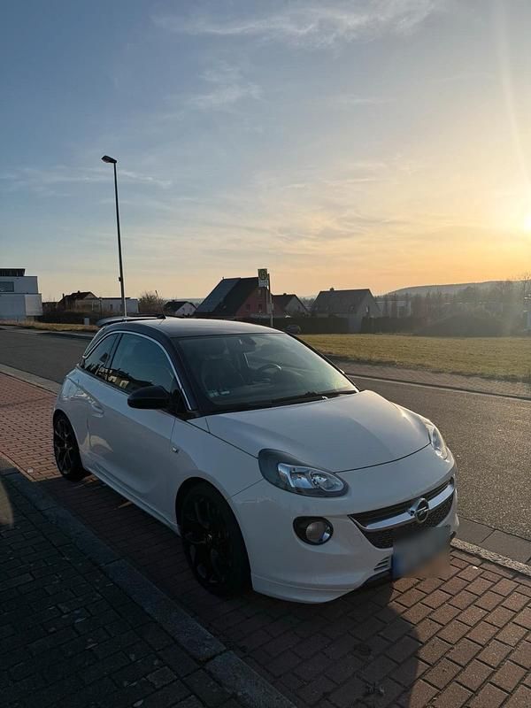 Gebraucht Opel Adam S 150 PS (110 kW) 2017 Weiß Kleinwagen