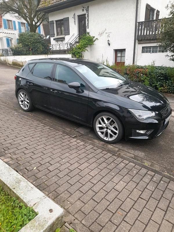 Gebraucht Seat Leon FR 140 PS (102 kW) 2013 Schwarz Limousine