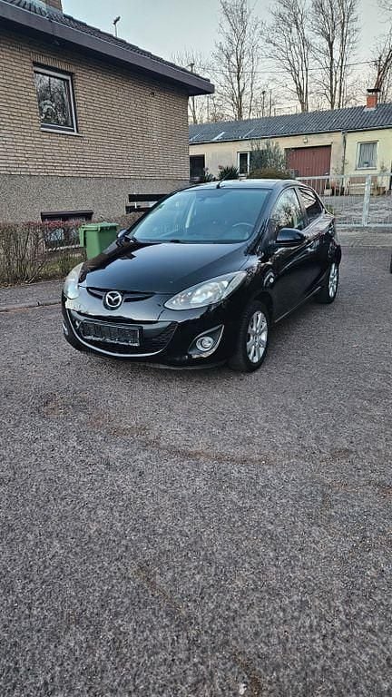 Gebraucht 2013 Mazda 2 Edition Limousine | 4.800 € (Etwas zu teuer) - Bild 1/4