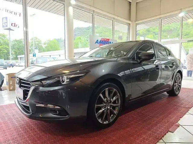 Usata Mazda 3 Go 120 CV (88 kW) 2018 Grigio Berlina