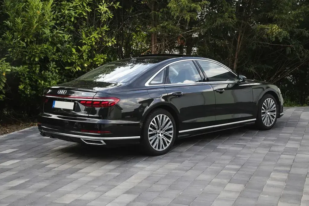 Gebraucht Audi A8 Sport 286 PS (210 kW) 2019 Grau Limousine