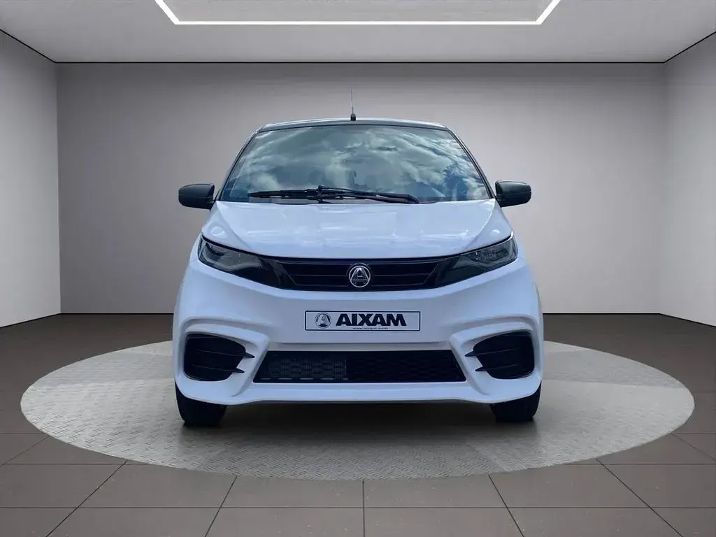 Nowe Aixam AMBITION Sport 2026 Biały Hatchback