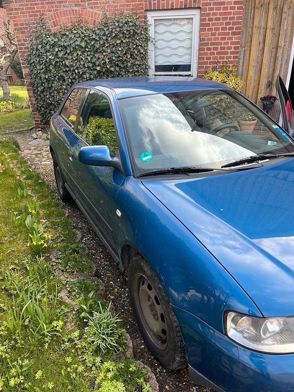 Gebraucht Audi A3 102 PS (75 kW) 2001 Blau Kleinwagen