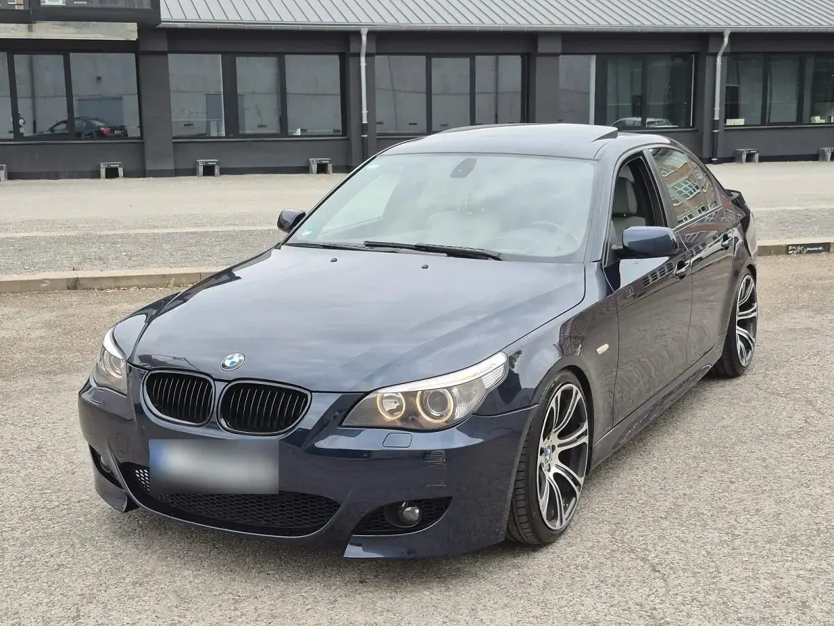 Gebraucht BMW 545 333 PS (244 kW) 2004 Limousine