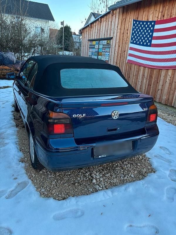 Gebraucht VW Golf Cabriolet 115 PS (84 kW) 2002 Blau Cabrio