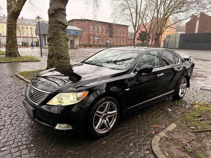 Gebraucht Lexus LS460 381 PS (280 kW) 2007 Schwarz Limousine