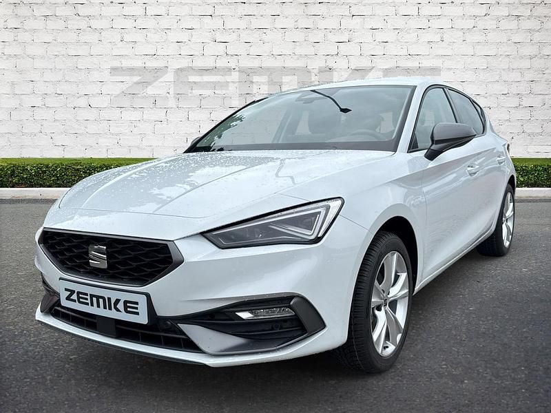 Neu Seat Leon FR 150 PS (110 kW) 2025 Weiss Limousine