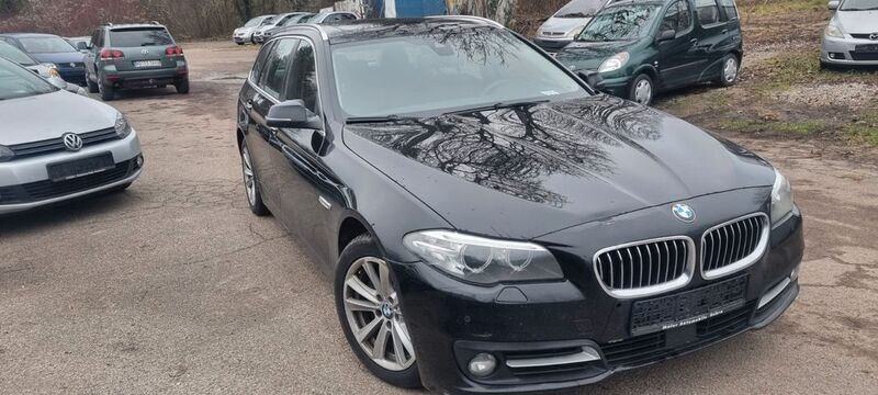 Schwarz Gebraucht 2016 BMW 520 Performance Kombi | 8.599 € (Guter Preis) - Bild 1/4
