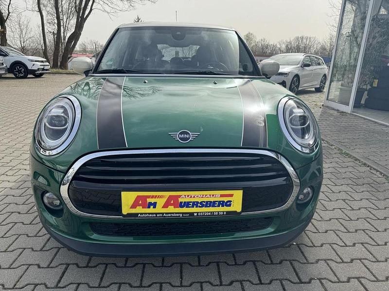Gebraucht Mini Cooper 136 PS (100 kW) 2019 Grün Kleinwagen