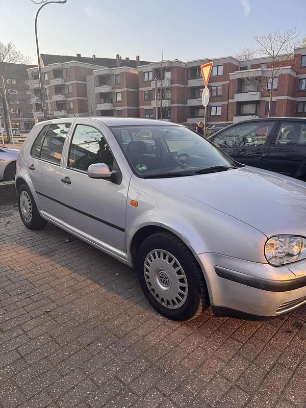 Gebraucht VW Golf III 75 PS (55 kW) 1998 Grau Limousine
