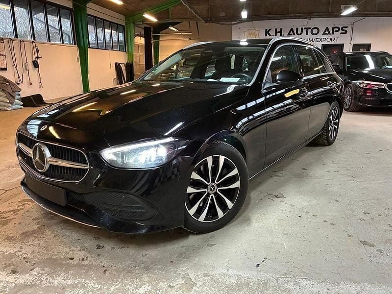 Schwarz Gebraucht 2022 Mercedes C220 Kombi | 18.795 € (Guter Preis) - Bild 1/4