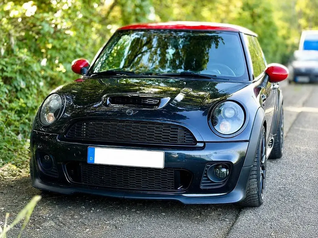 Gebraucht Mini Cooper D 109 PS (80 kW) 2008 Schwarz Kleinwagen