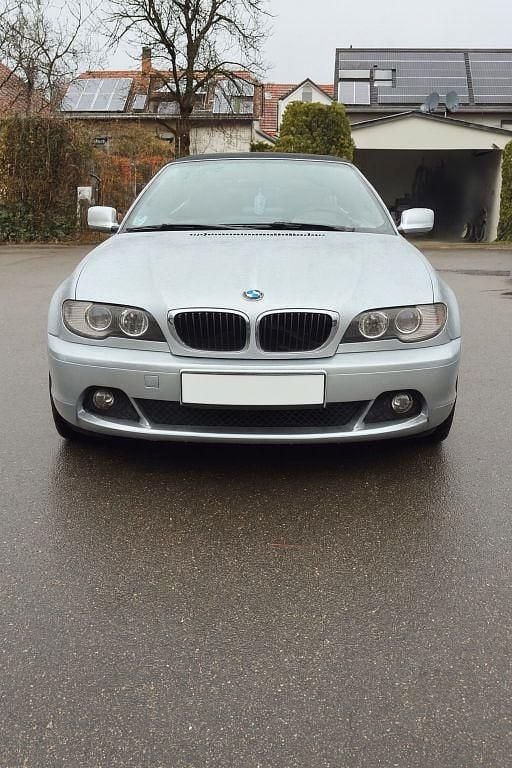 Silber Gebraucht 2003 BMW 318 Cabriolet Cabrio | 5.800 € (Guter Preis) - Bild 1/4