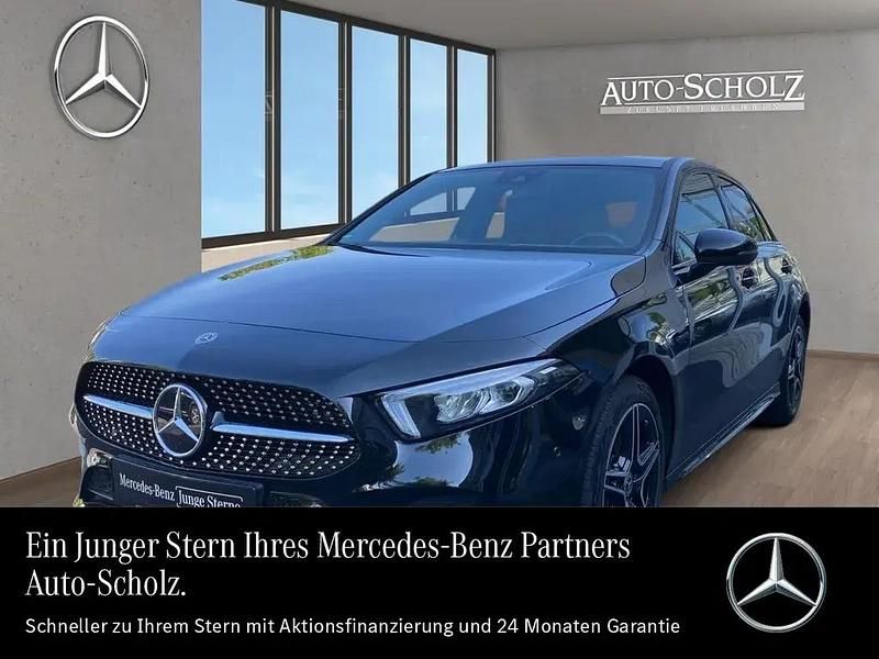 Schwarz Gebraucht 2021 Mercedes A250 AMG Limousine | 30.875 € (Etwas zu teuer) - Bild 1/4