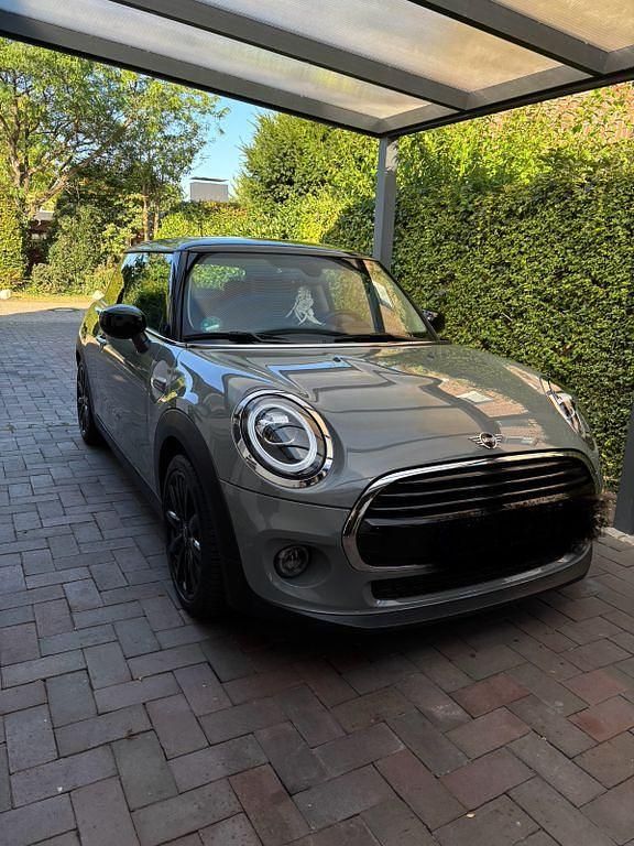Grau Gebraucht 2020 Mini Cooper Kleinwagen | 16.500 € (Guter Preis) - Bild 1/4