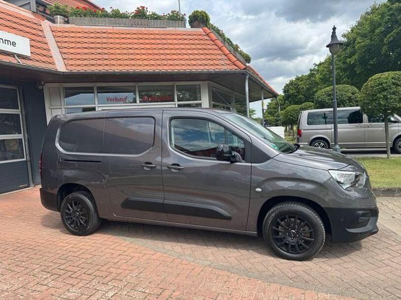 Gebraucht Opel Combo Edition 131 PS (96 kW) 2021 Grau Van / Kleinbus