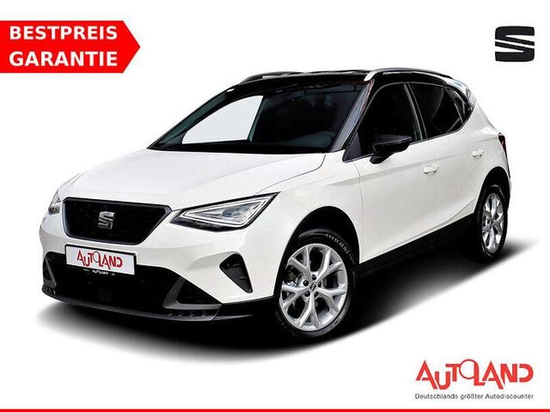 Weiß Gebraucht 2022 Seat Arona FR SUV | 19.990 € (Fairer Preis) - Bild 1/4