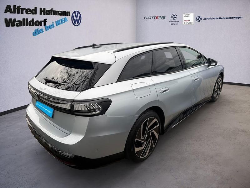 Gebraucht VW ID.7 Pro 210 kW (286 PS) 2025 Silber Kombi