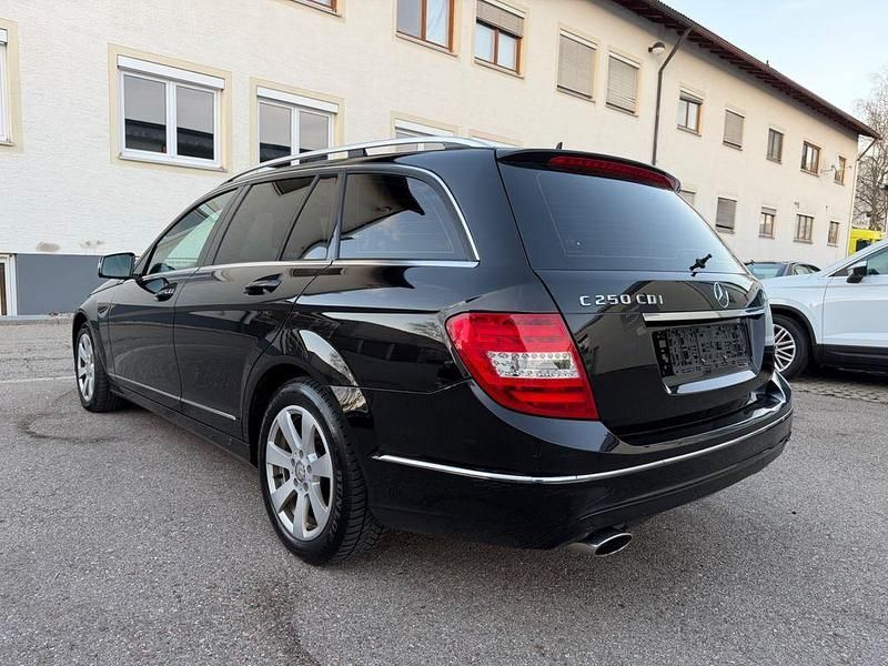 Gebraucht Mercedes C250 204 PS (150 kW) 2013 Schwarz Limousine