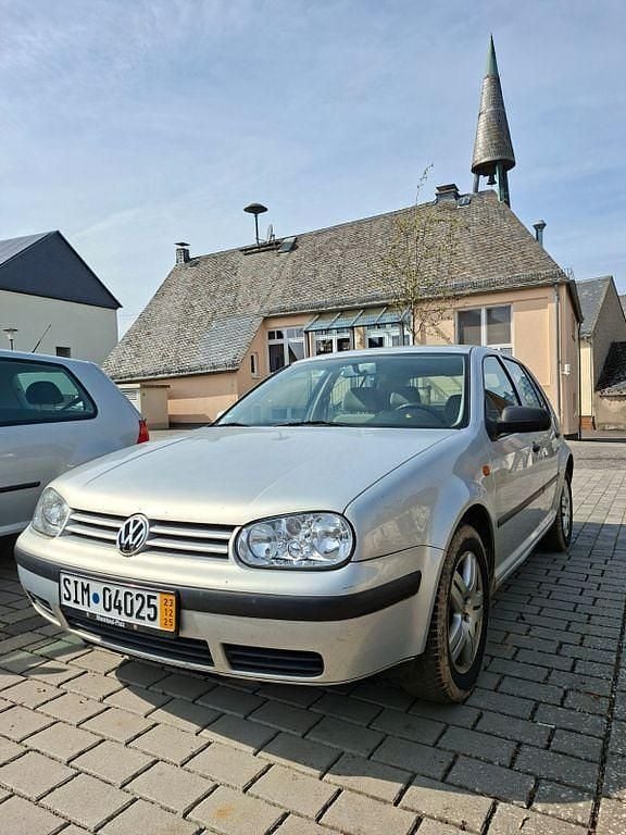 Gebraucht VW Golf III Basis 101 PS (74 kW) 1998 Silber Limousine