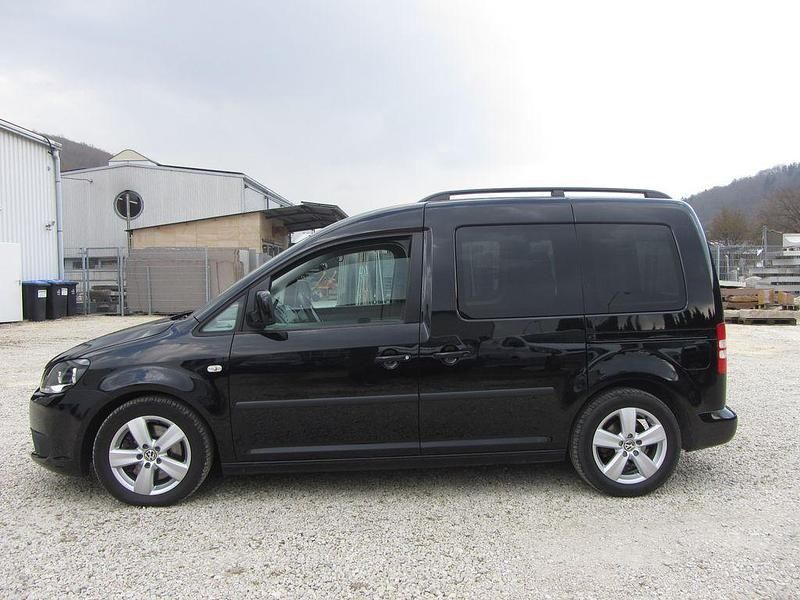 Gebraucht VW Caddy Comfortline 140 PS (102 kW) 2012 Schwarz Van / Kleinbus