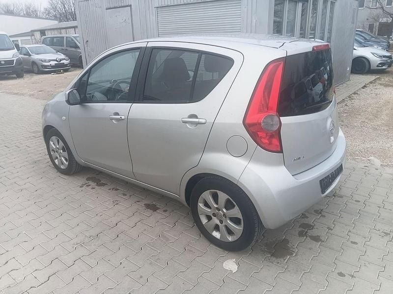 Gebraucht Opel Agila Edition 65 PS (47 kW) 2008 Silber Kleinwagen