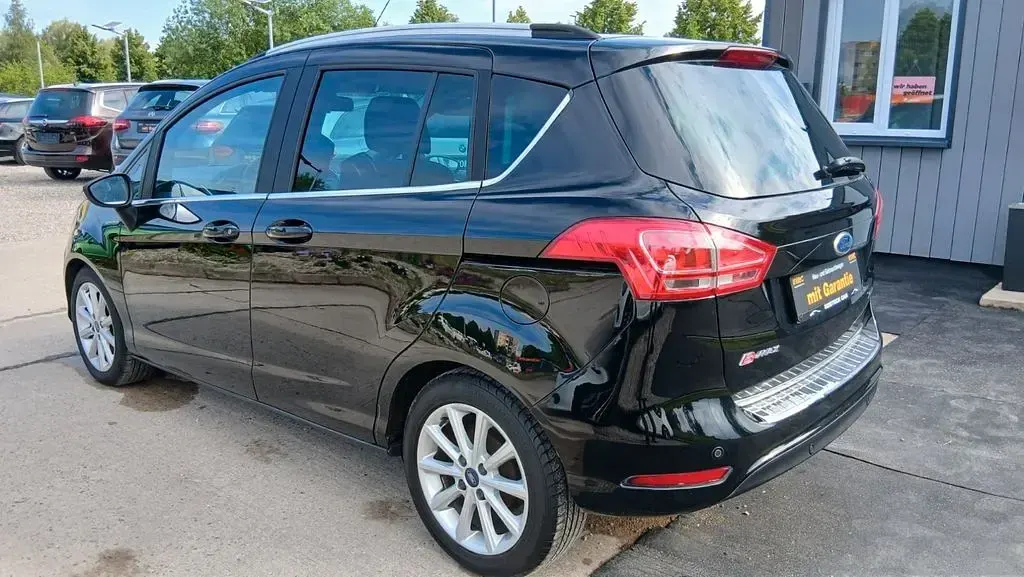Gebraucht Ford B-MAX Titanium 101 PS (74 kW) 2017 Schwarz Van / Kleinbus