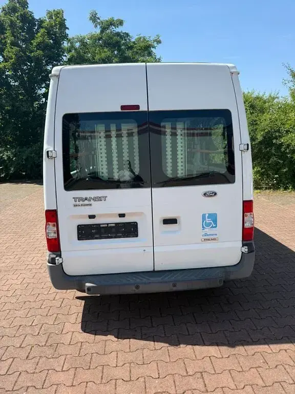 Gebraucht Ford 300 Trend 125 PS (91 kW) 2013 Weiß Kombi