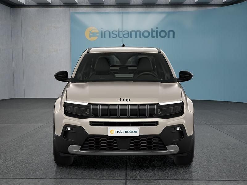Neu Jeep Avenger Altitude 101 PS (74 kW) 2025 Grau SUV