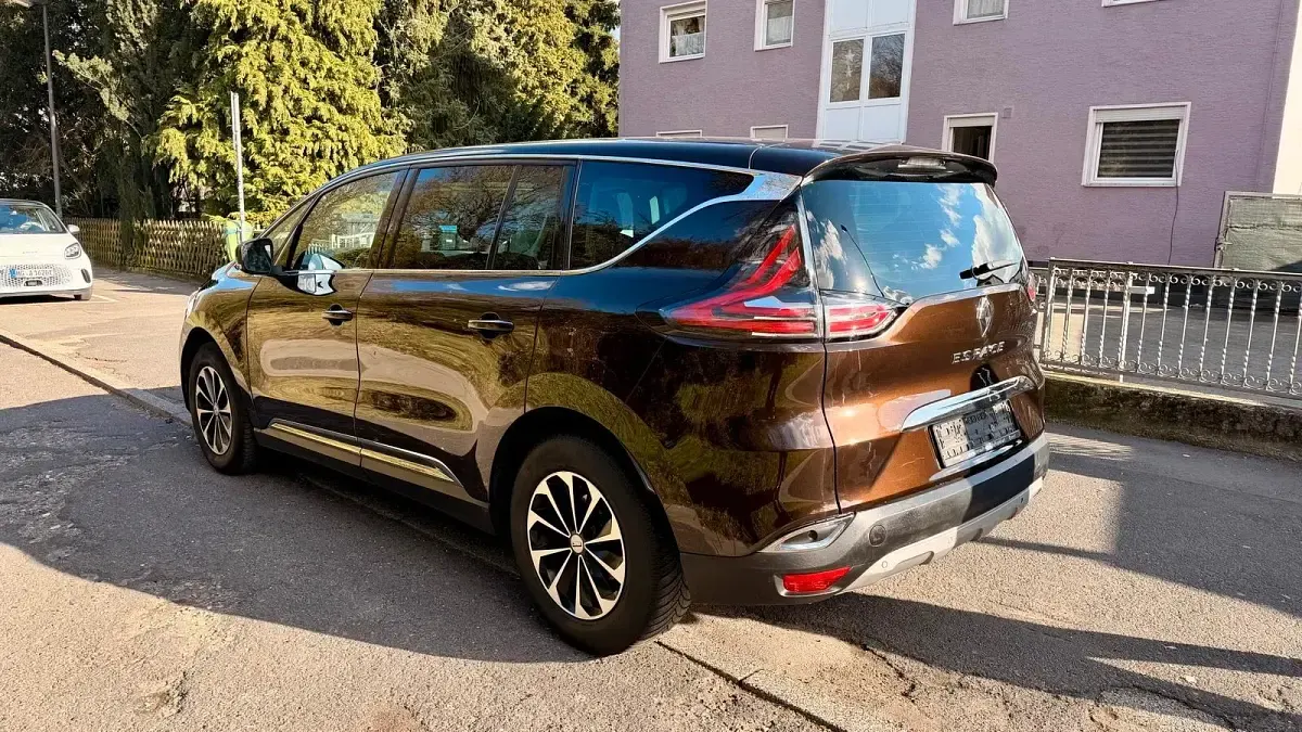 Gebraucht Renault Espace Initiale 160 PS (117 kW) 2015 Braun Van / Kleinbus