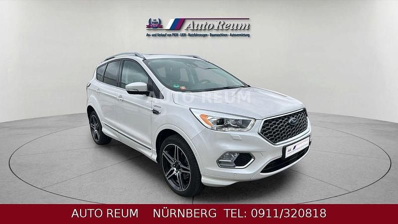 Używany Ford Kuga Vignale 182 KM (133 kW) 2017 Biały SUV