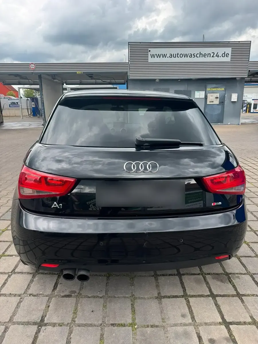 Używany Audi A1 143 KM (105 kW) 2013 Czarny Hatchback