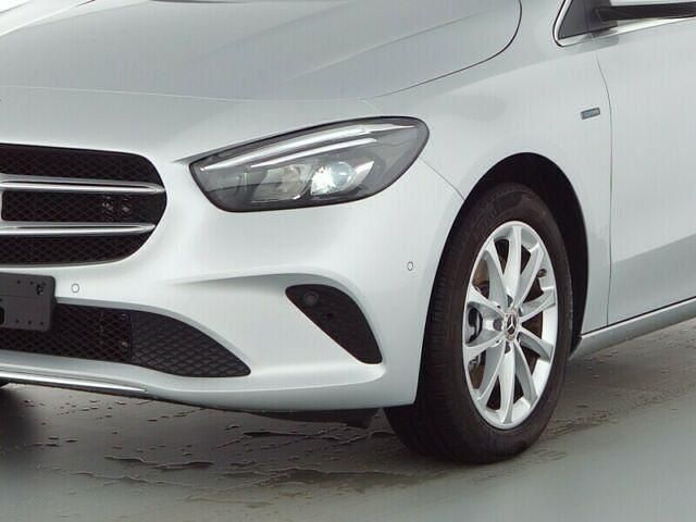 Gebraucht Mercedes B250e Progressive 160 PS (117 kW) 2020 Silber Van / Kleinbus