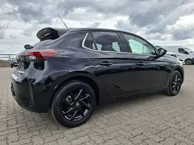 Gebraucht Opel Corsa Ultimate 131 PS (96 kW) 2022 Schwarz Kleinwagen