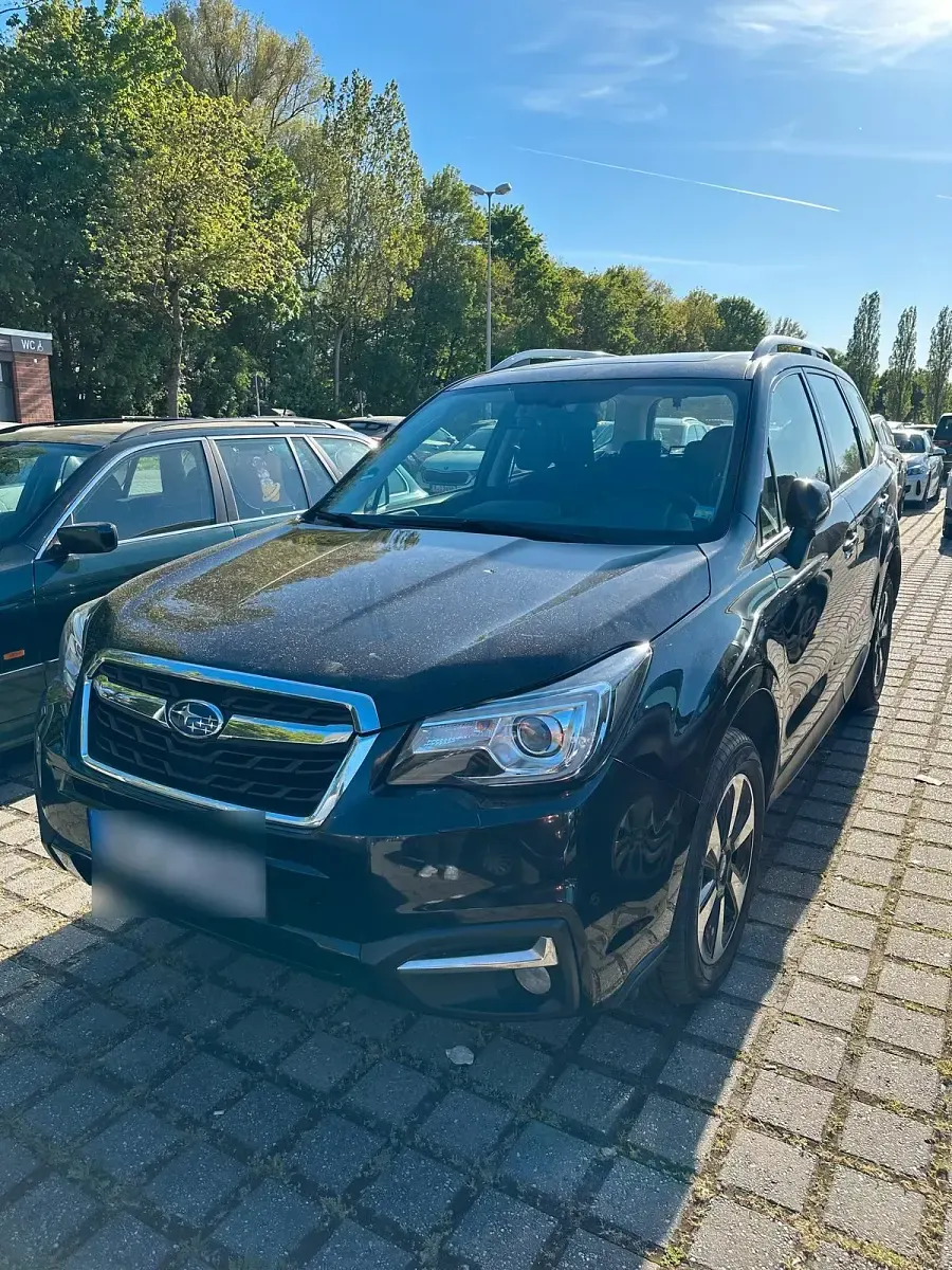 Usado Subaru Forester 150 HP (110 kW) 2017 Preto SUV