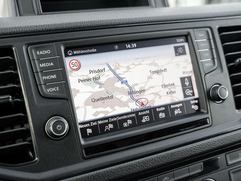 Gebraucht VW Crafter 177 PS (130 kW) 2019 Silber Van