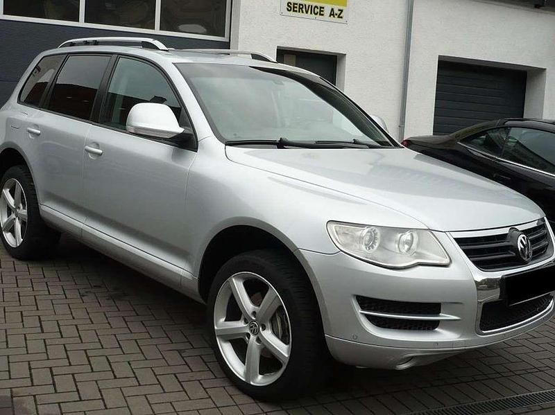 Gebraucht VW Touareg 224 PS (164 kW) 2007 Silber SUV