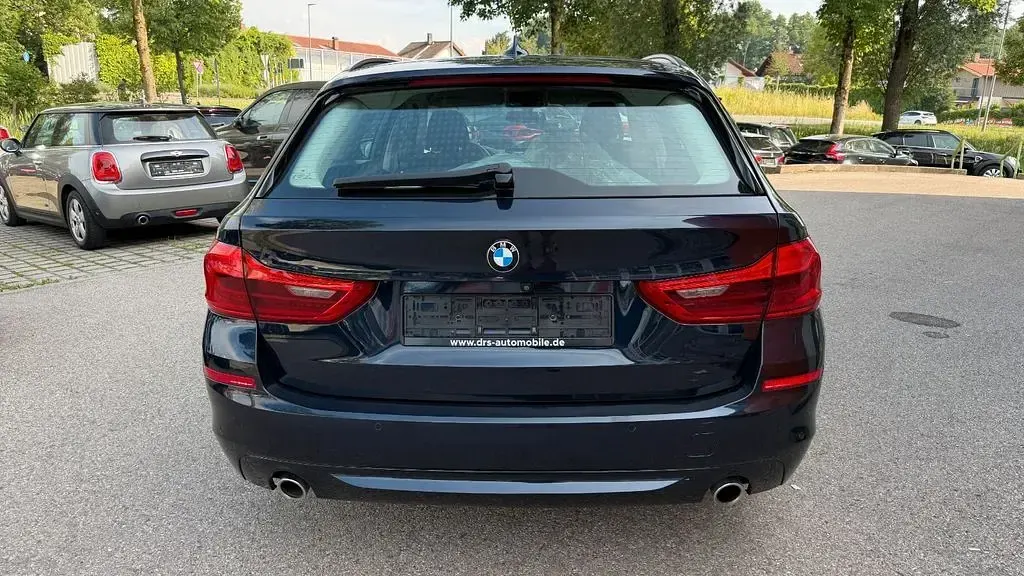 Gebraucht BMW 530 265 PS (194 kW) 2019 Blau Limousine