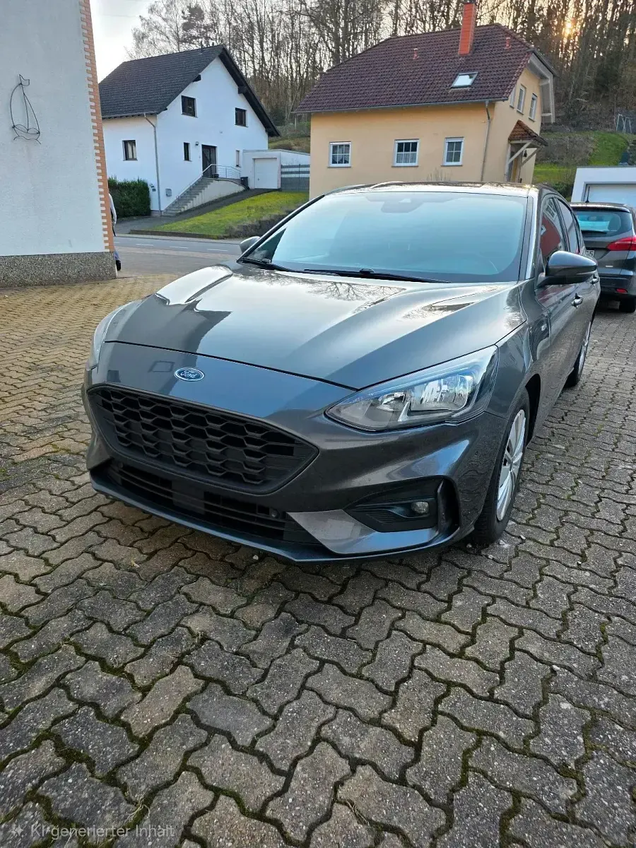 Occasion Ford Focus ST-Line 150 ch (110 kW) 2019 Gris Berline