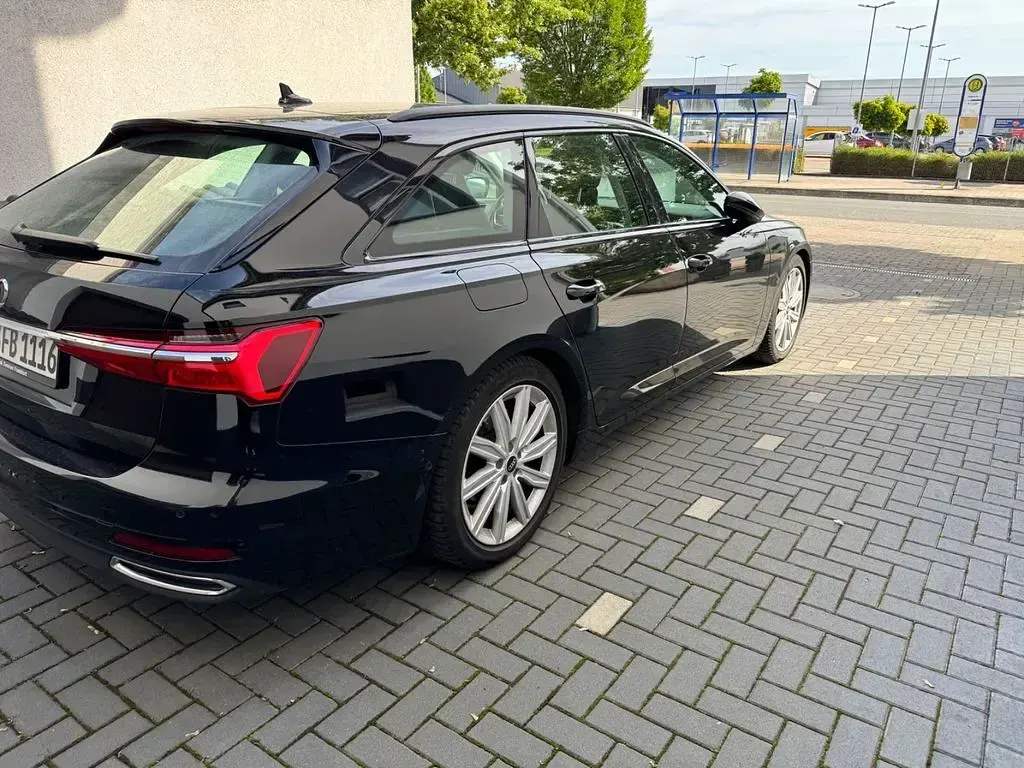 Gebraucht Audi A6 204 PS (150 kW) 2021 Schwarz Kombi