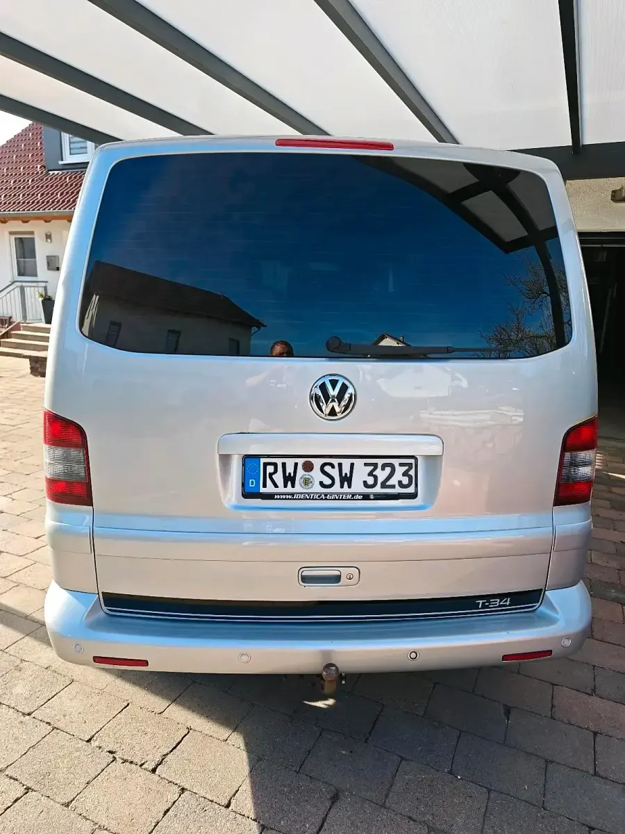 Gebraucht VW Multivan 175 PS (128 kW) 2008 Silber Van / Kleinbus