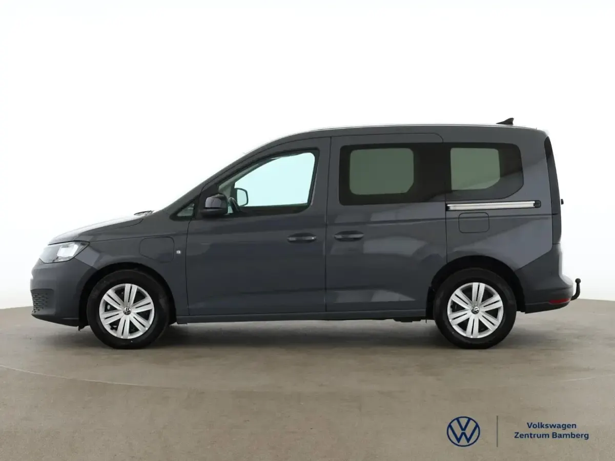 Gebraucht VW Caddy Basis 116 PS (85 kW) 2025 Grau Van / Kleinbus