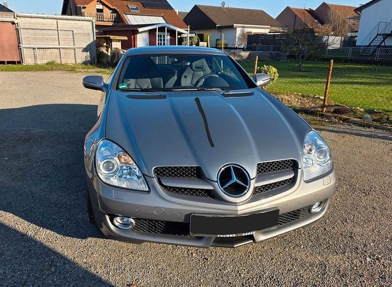 Gebraucht Mercedes SLK200 184 PS (135 kW) 2009 Silber Cabrio