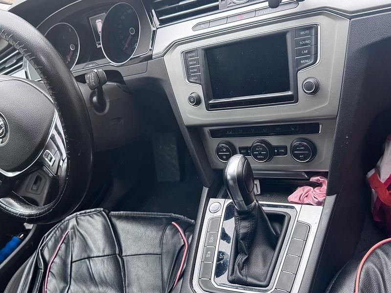 Gebraucht VW Passat 190 PS (139 kW) 2015 Andere farben Kombi