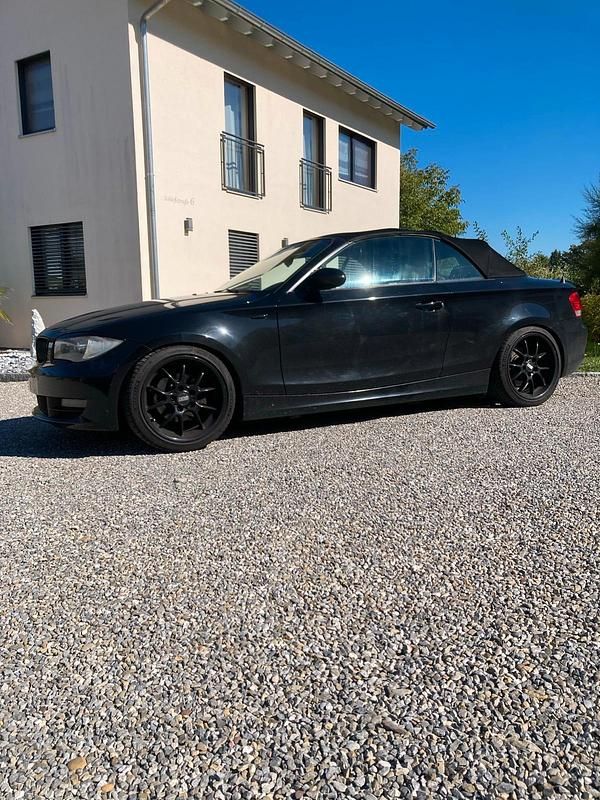 Schwarz Gebraucht 2008 BMW 118 Cabriolet Cabrio | 4.700 € (Fairer Preis) - Bild 1/4