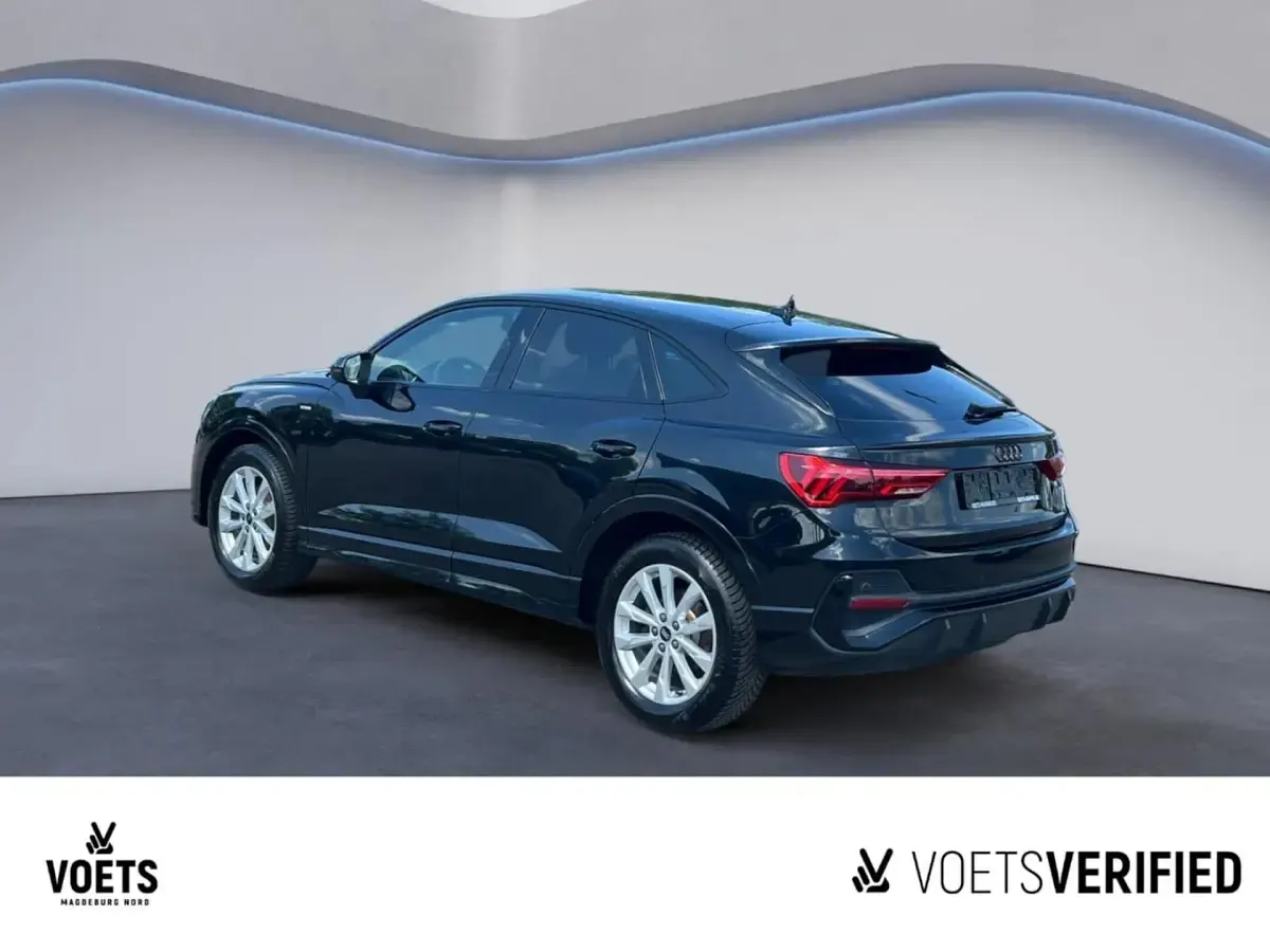 Gebraucht Audi Q3 Sportback S-Line 150 PS (110 kW) 2025 Schwarz SUV