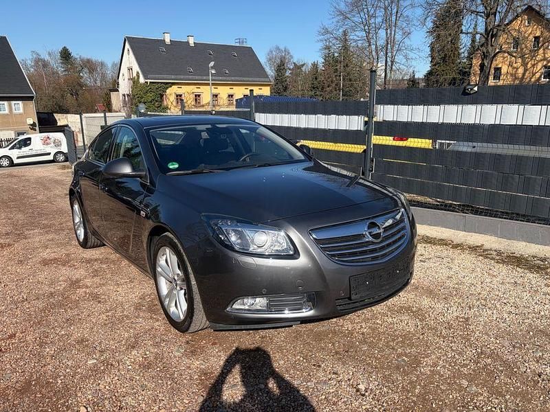 Gebraucht Opel Insignia 220 PS (161 kW) 2009 Grau Limousine