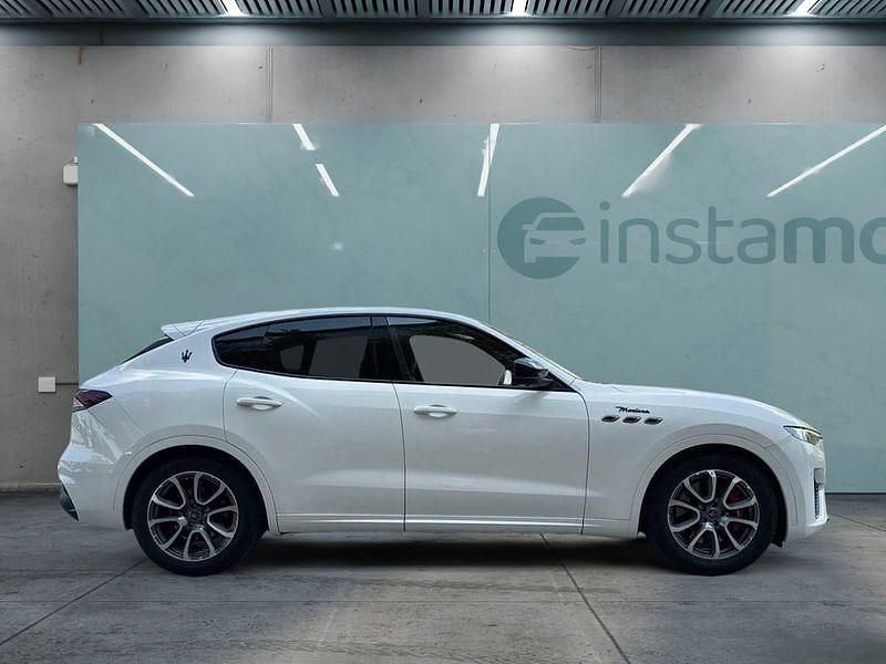 Gebraucht Maserati Levante 349 PS (256 kW) 2022 Weiß SUV