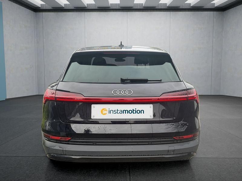 Gebraucht Audi e-tron 230 kW (313 PS) 2022 SUV