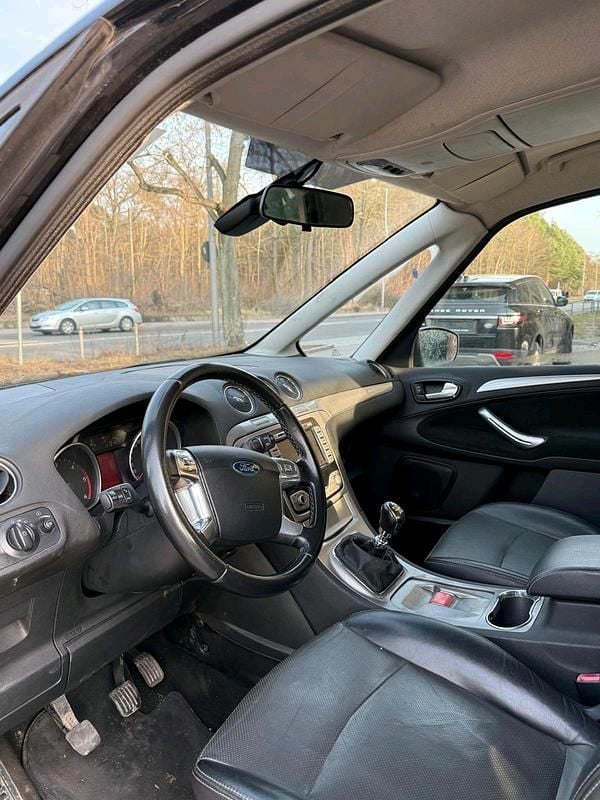 Gebraucht Ford Galaxy 140 PS (102 kW) 2008 Schwarz Van / Kleinbus